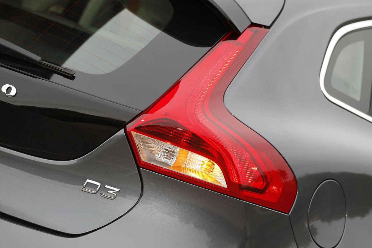 Prueba 10: Volvo V40 D3, un diesel muy premium
