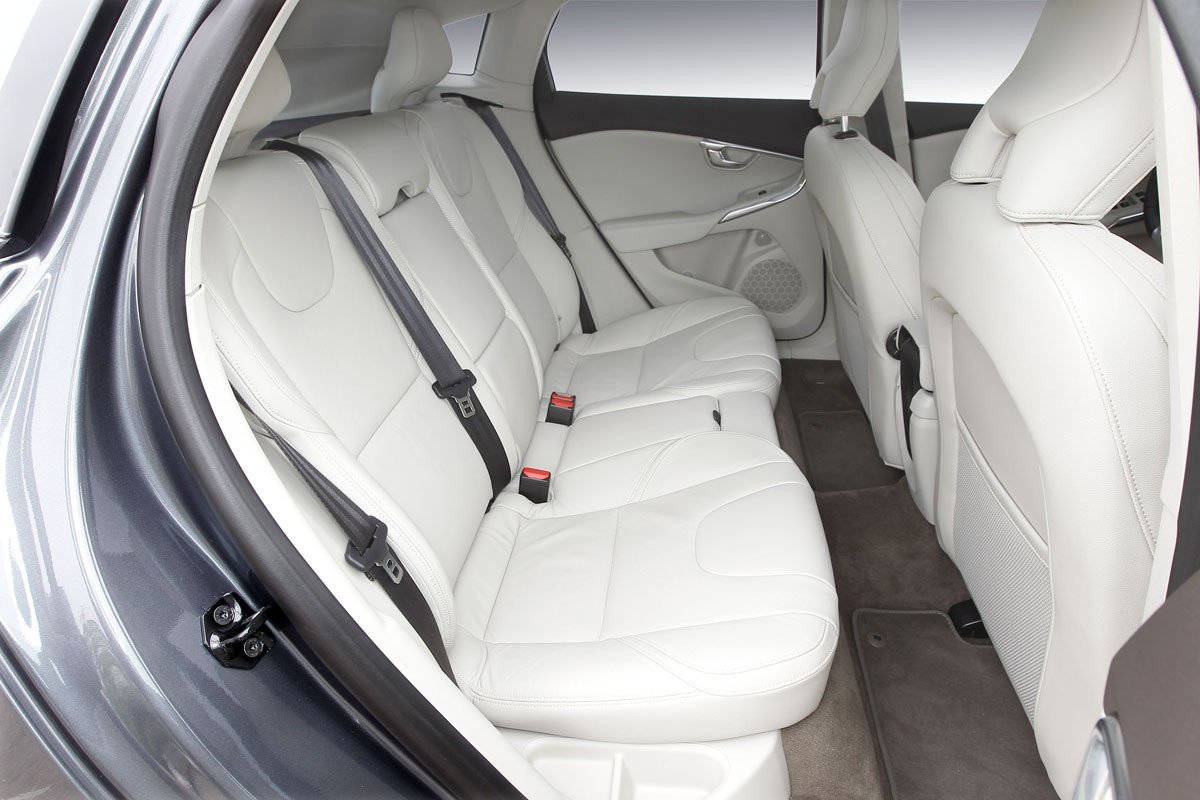 Prueba 10: Volvo V40 D3, un diesel muy premium
