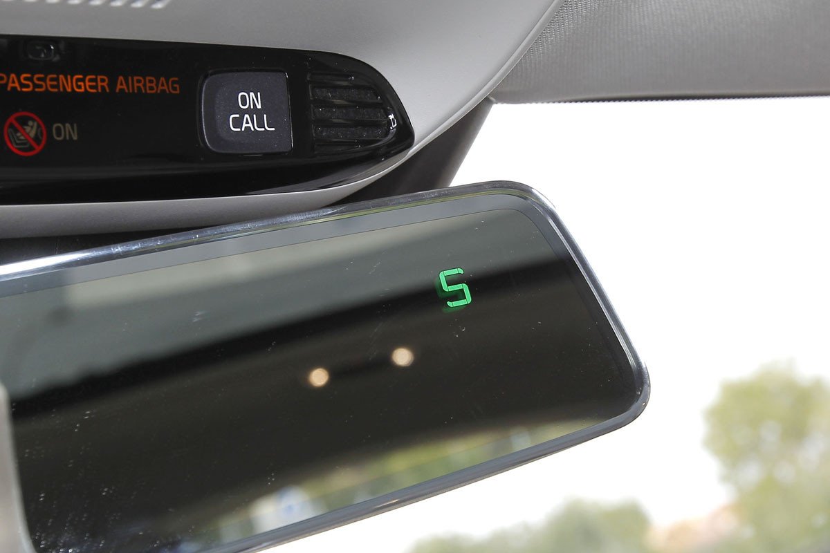Prueba 10: Volvo V40 D3, un diesel muy premium