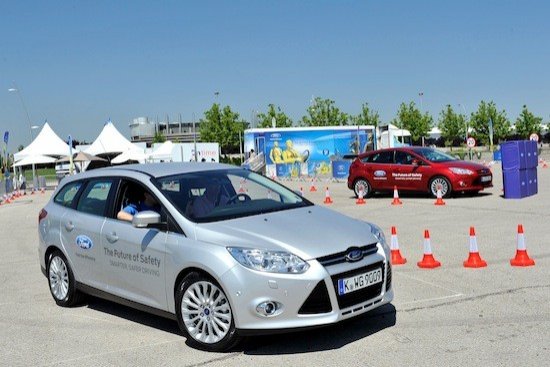 Tour de las Nuevas Tecnologías de Seguridad de Ford
