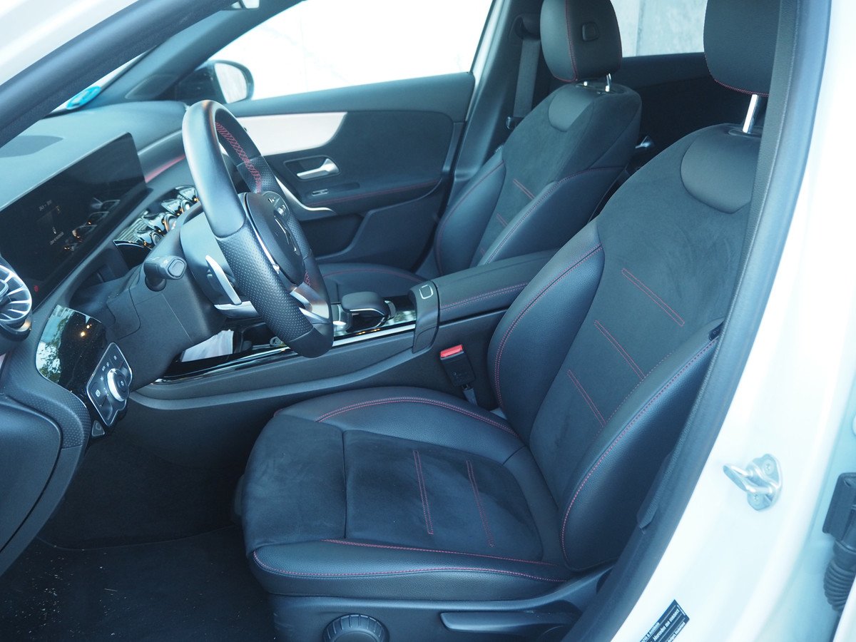 Prueba y opinión del Mercedes Clase A 250 e: precio e interior del híbrido enchufable