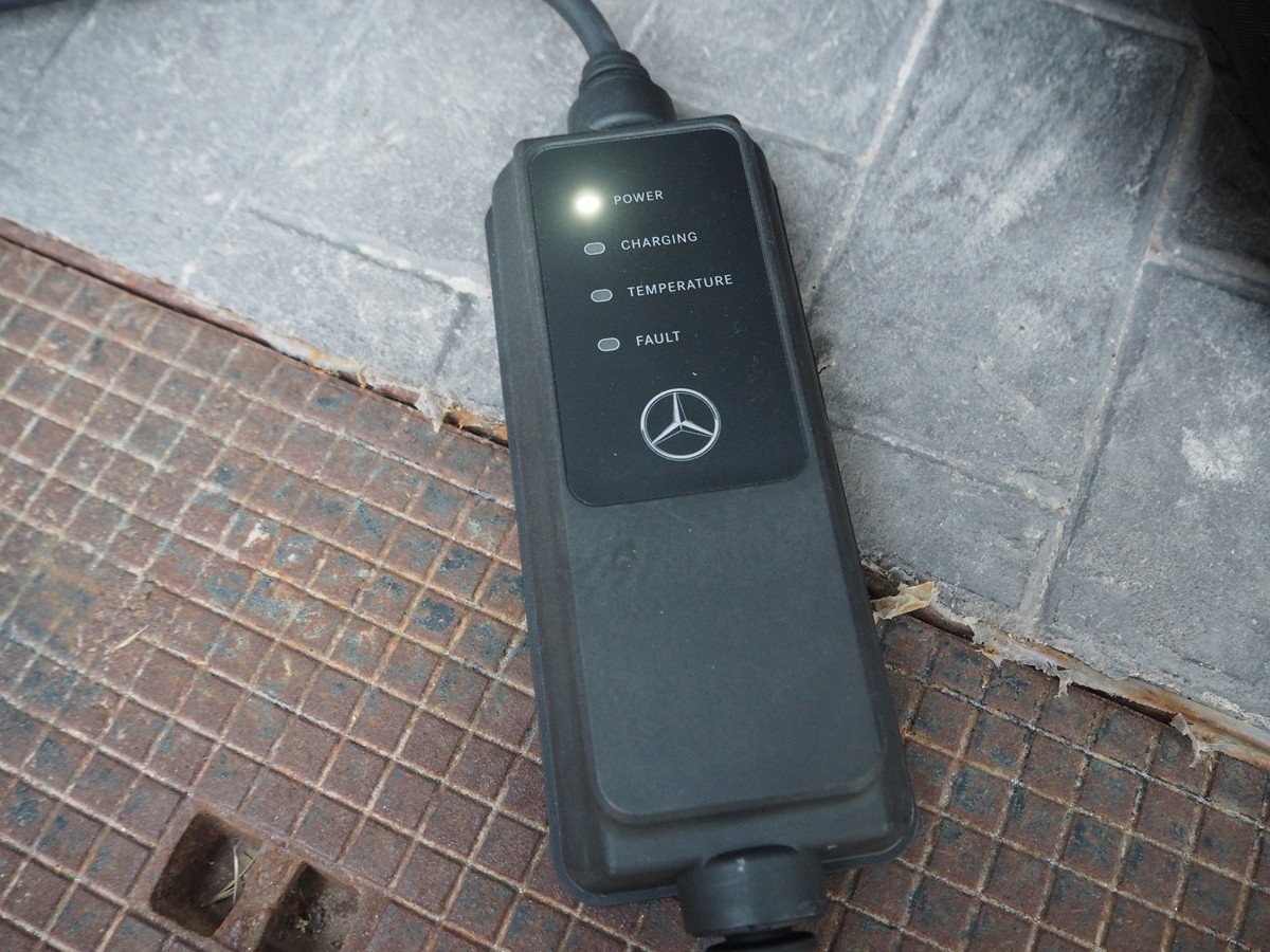 Prueba y opinión del Mercedes Clase A 250 e: precio e interior del híbrido enchufable
