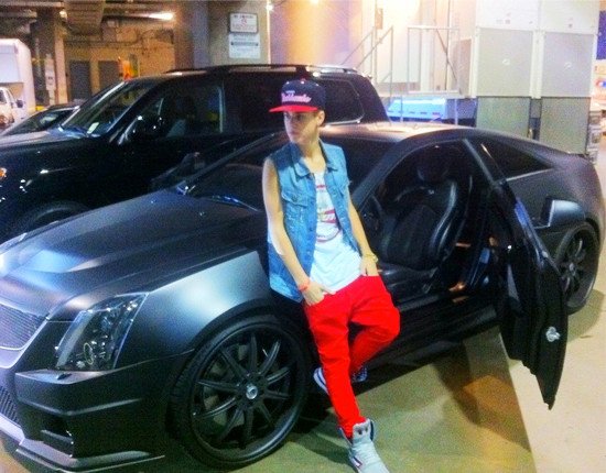 AutoFriki: El Batmovil de Justin Bieber