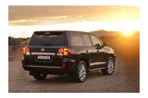 Nuevo Toyota Land Cruiser 200, mejor equipado