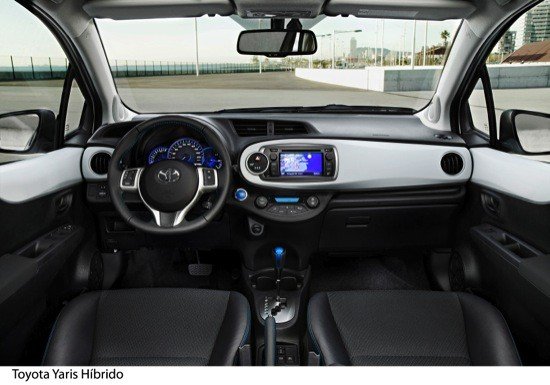 Toyota Yaris Hybrid