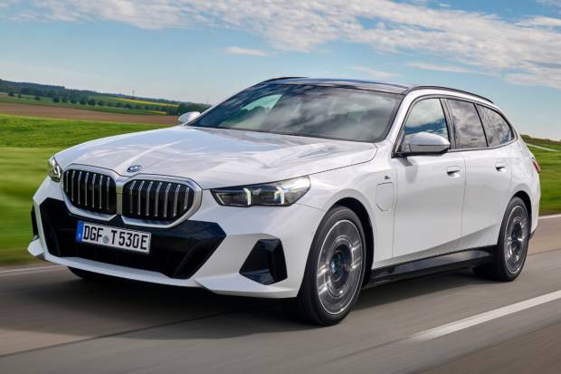 Estos son los precios del BMW Serie 5 Touring y de su versión eléctrica BMW i5 Touring
