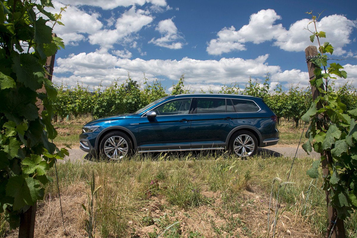 ¿Qué aporta el nuevo Volkswagen Passat 2019? Opinión, precios y datos