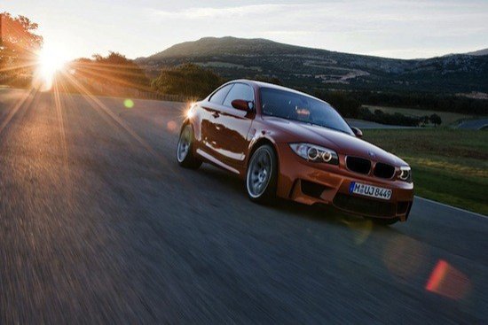 Vídeo: BMW M1 contra el muro