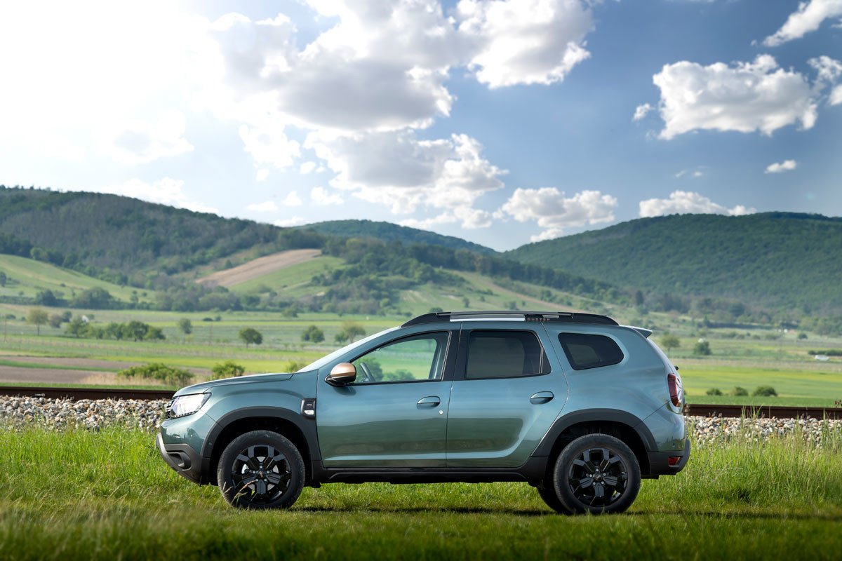 Prueba del Dacia Duster: analizamos su interior, vemos su precio y probamos el 4x4