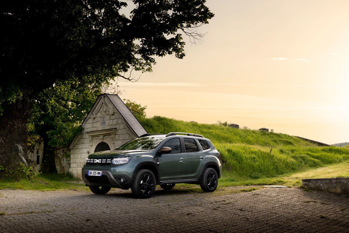 Prueba del Dacia Duster: analizamos su interior, vemos su precio y probamos el 4x4