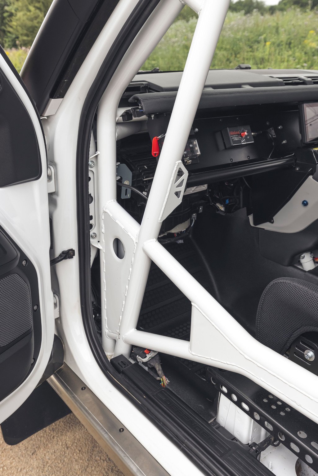 Bowler crea una copa monomarca con el Land Rover Defender 90