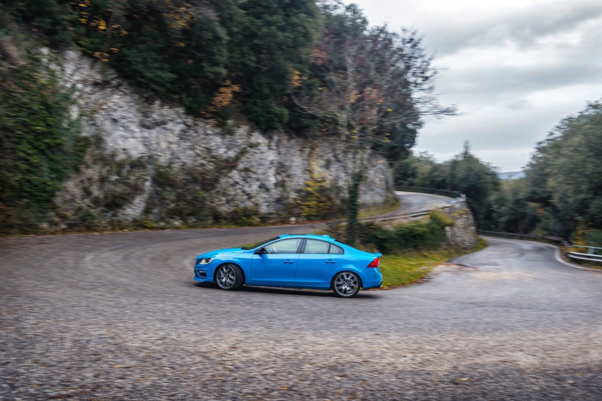 Volvo aumenta la potencia de sus S60 y V60 Polestar