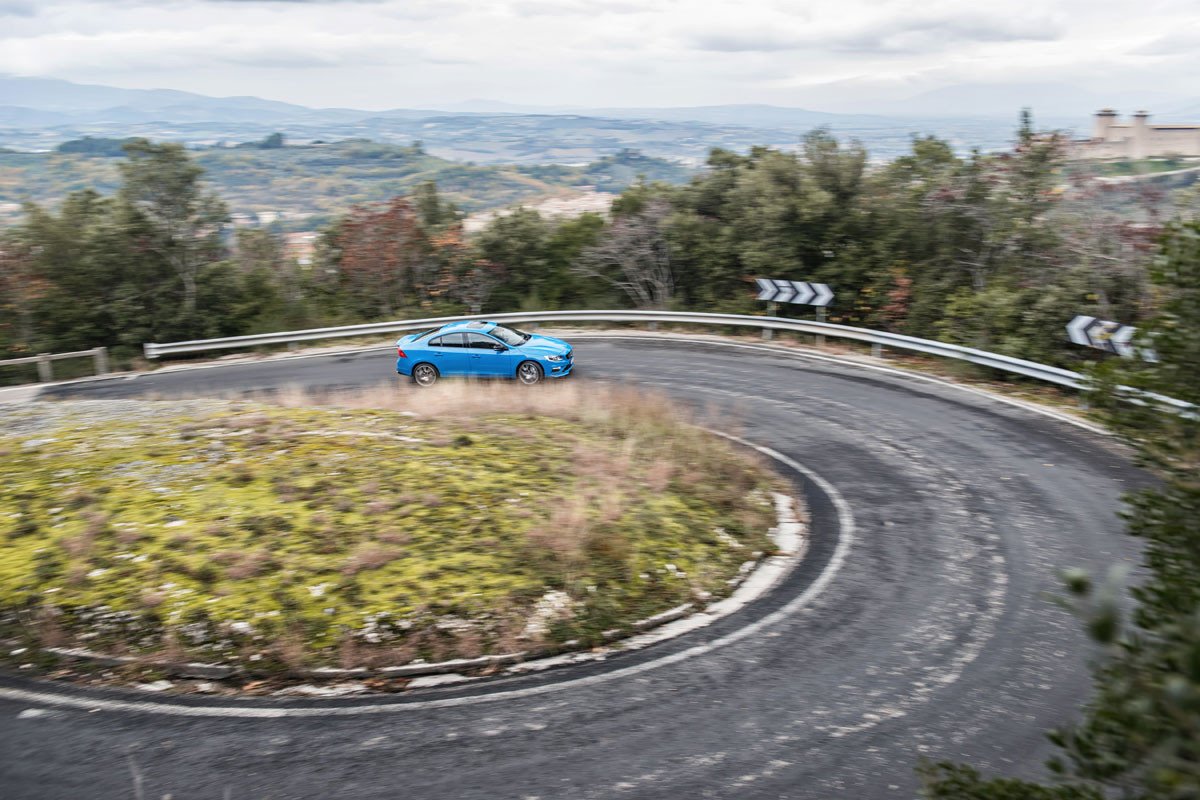 Volvo aumenta la potencia de sus S60 y V60 Polestar
