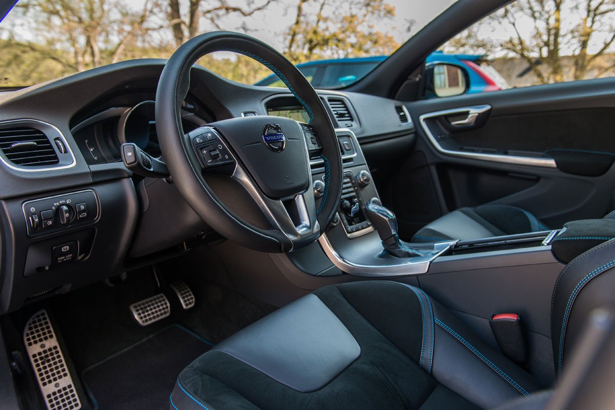 Volvo aumenta la potencia de sus S60 y V60 Polestar