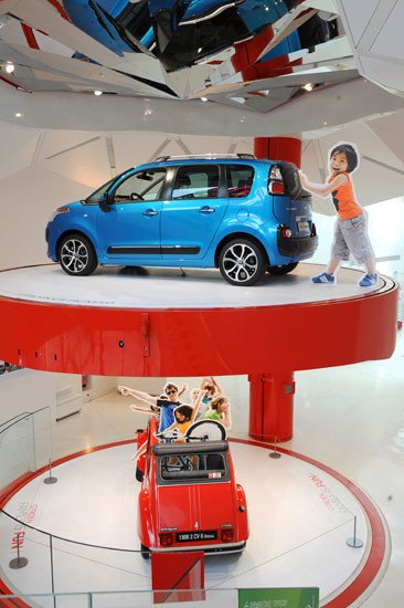 Visita la ciudad temática Citroën de Paris