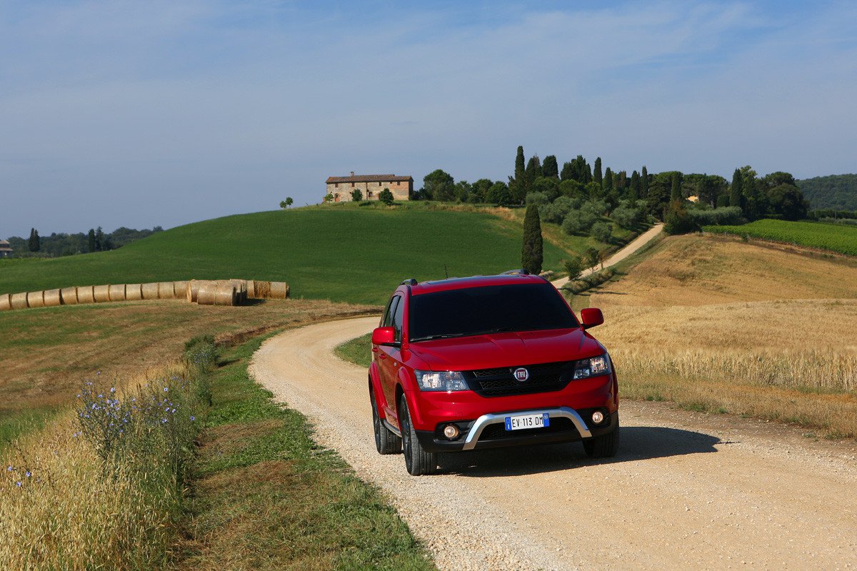 Fiat Freemont Cross: vestido para el campo