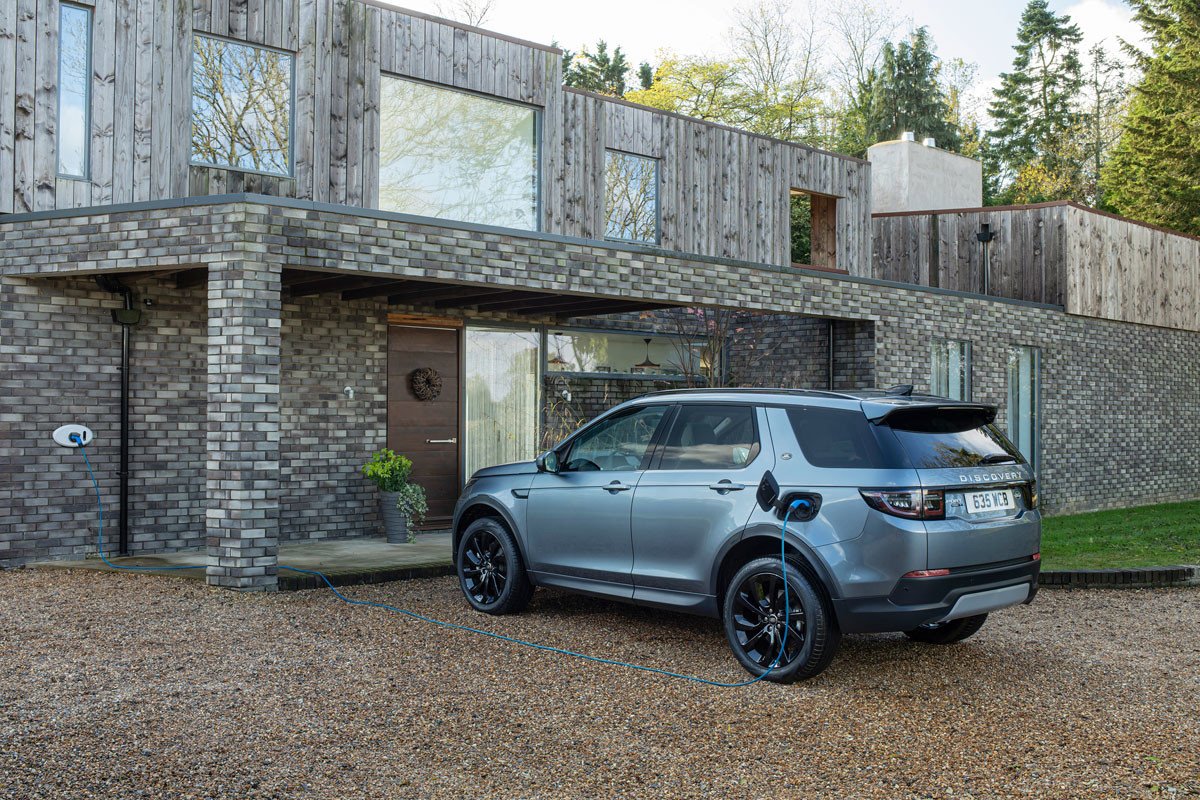 Llegan los híbridos enchufables para Range Rover Evoque y Land Rover Discovery Sport