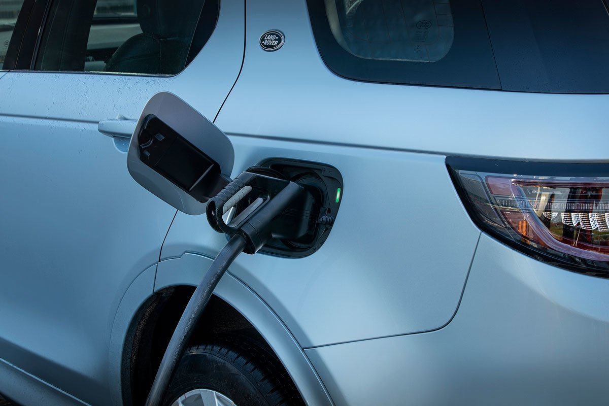 Llegan los híbridos enchufables para Range Rover Evoque y Land Rover Discovery Sport