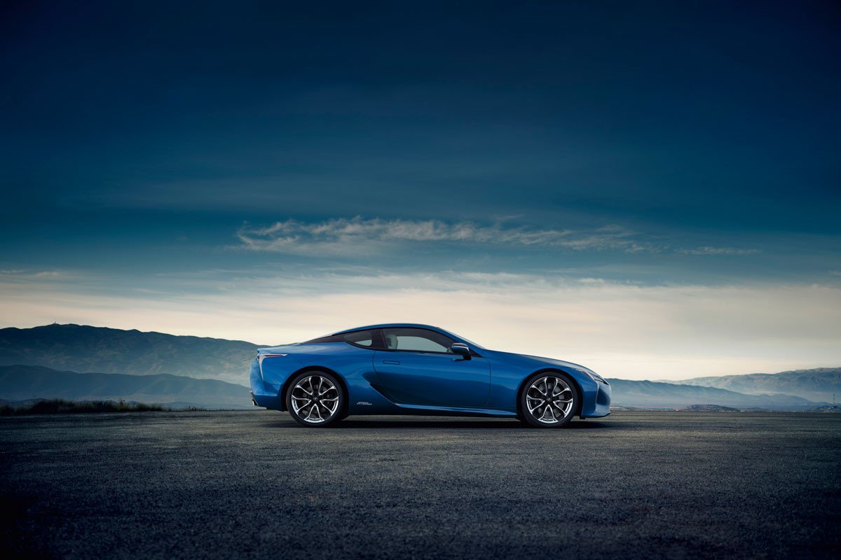 El Lexus LC ya tiene su versión híbrida, el 500h