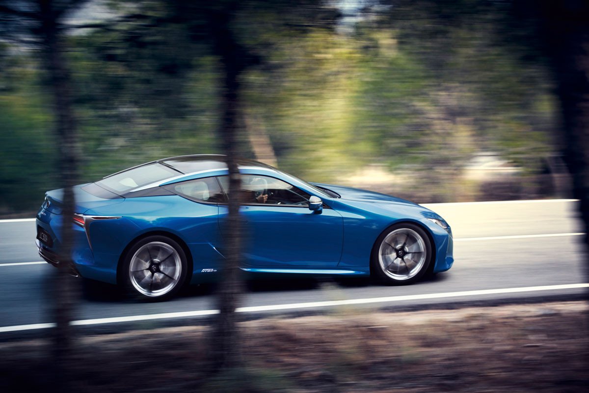 El Lexus LC ya tiene su versión híbrida, el 500h