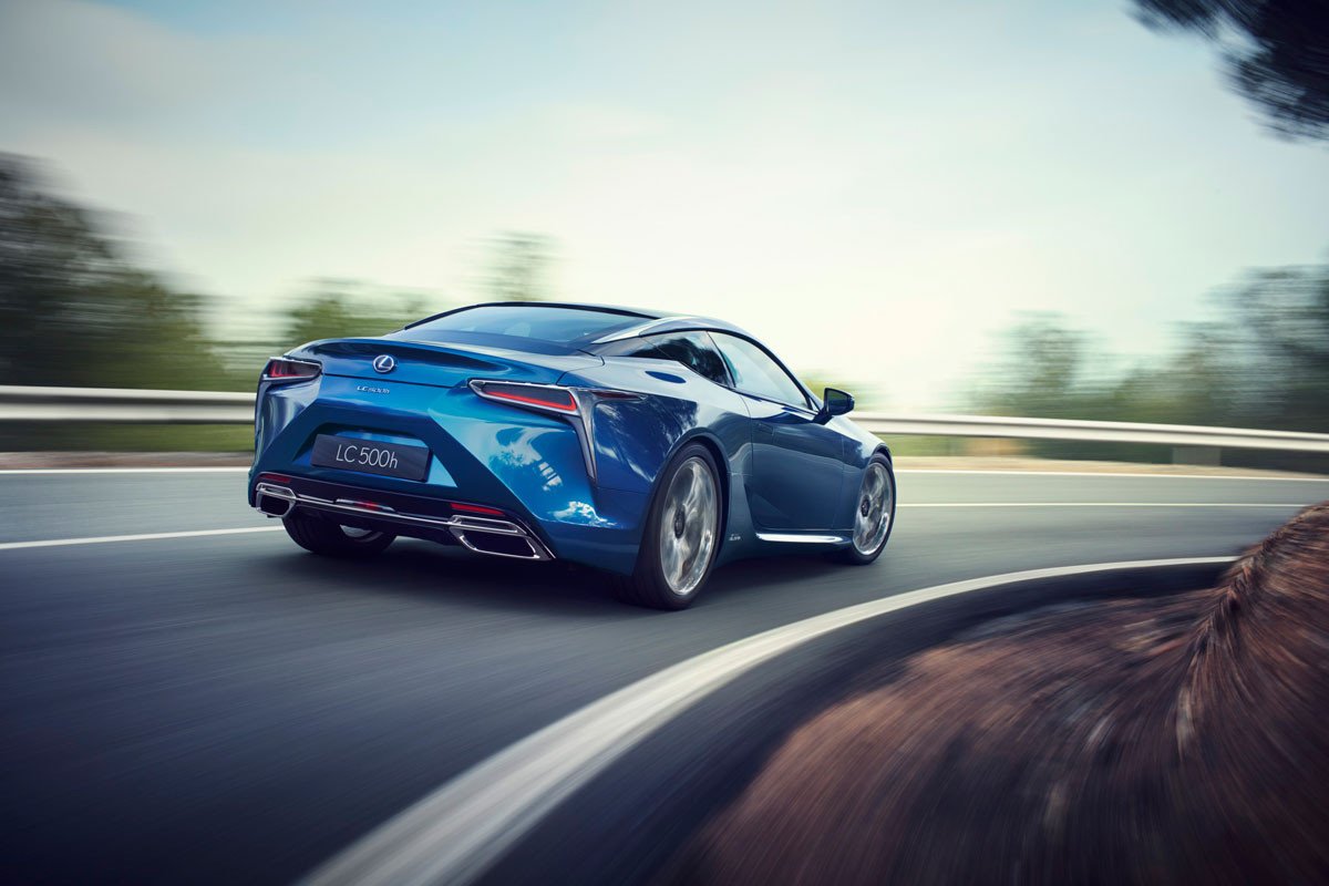 El Lexus LC ya tiene su versión híbrida, el 500h
