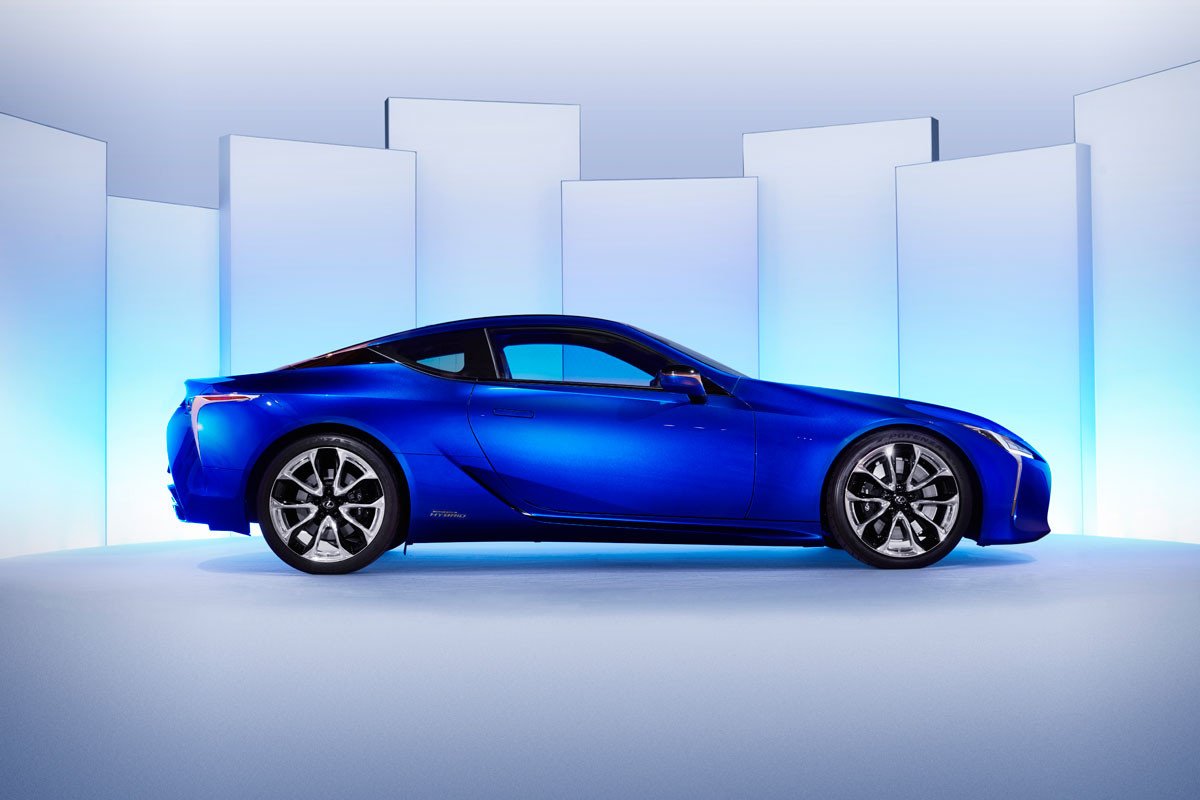 El Lexus LC ya tiene su versión híbrida, el 500h