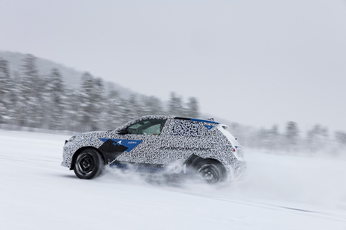 Primeras imágenes del Alpine A290 que se presenta en junio