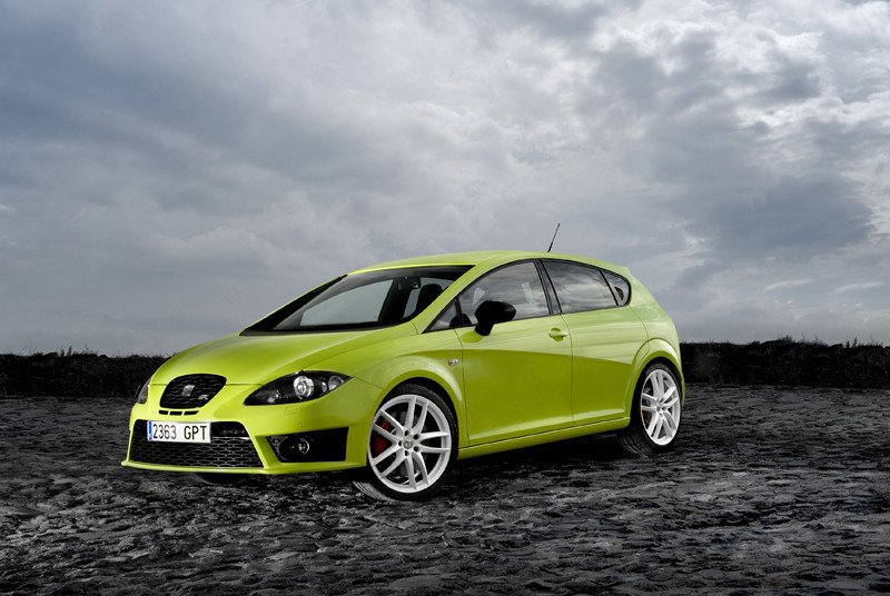 Seat León Cupra R, una fiera anda suelta por la ciudad