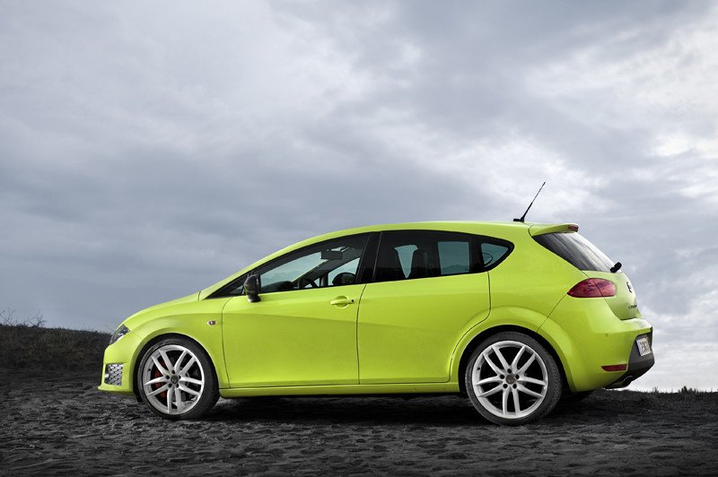 Seat León Cupra R, una fiera anda suelta por la ciudad