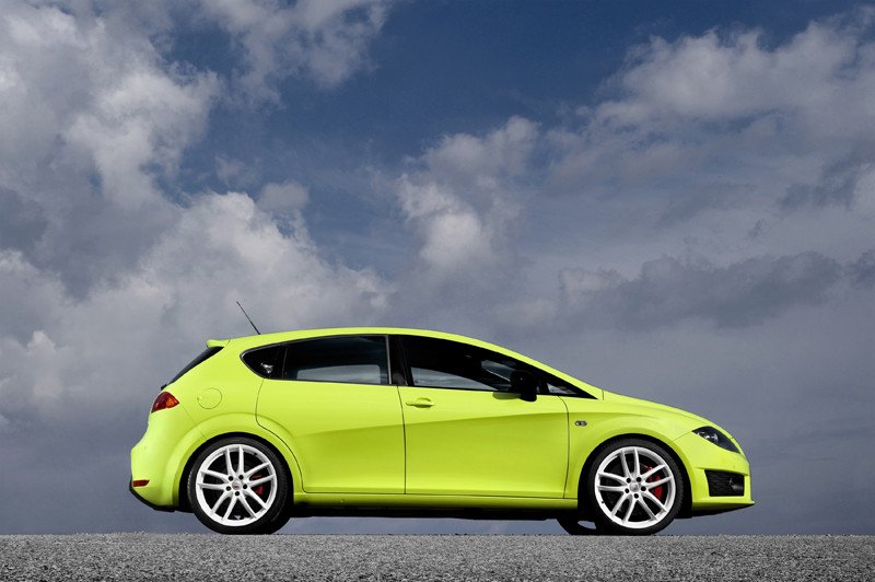 Seat León Cupra R, una fiera anda suelta por la ciudad