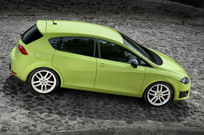 Seat León Cupra R, una fiera anda suelta por la ciudad