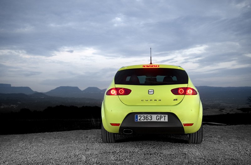Seat León Cupra R, una fiera anda suelta por la ciudad