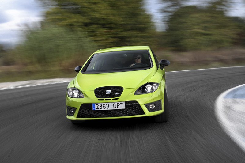 Seat León Cupra R, una fiera anda suelta por la ciudad