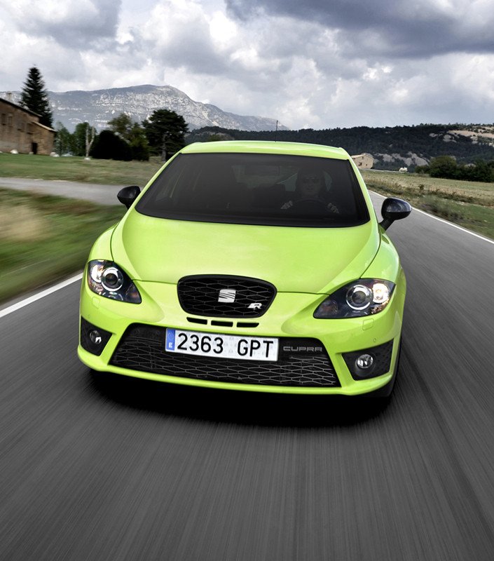 Seat León Cupra R, una fiera anda suelta por la ciudad
