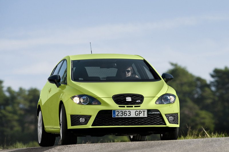 Seat León Cupra R, una fiera anda suelta por la ciudad