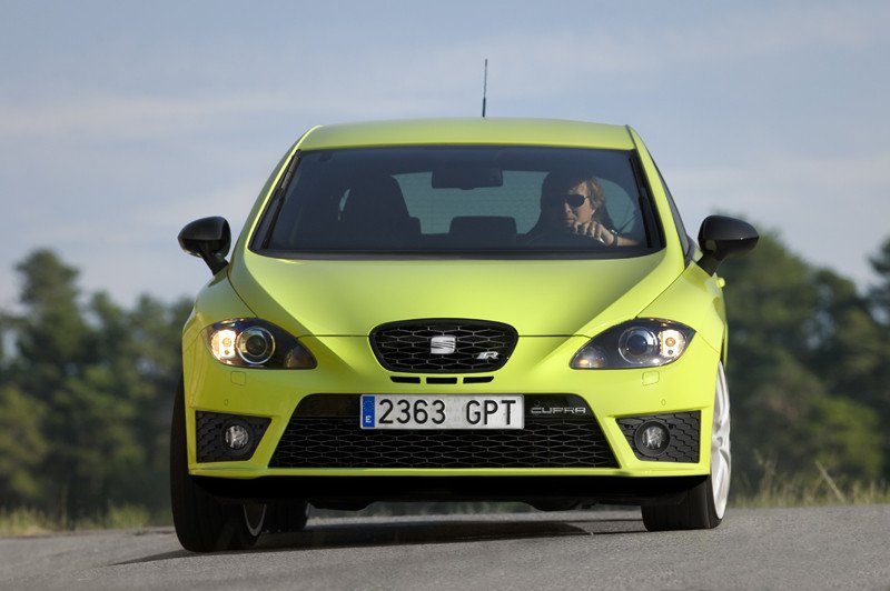 Seat León Cupra R, una fiera anda suelta por la ciudad