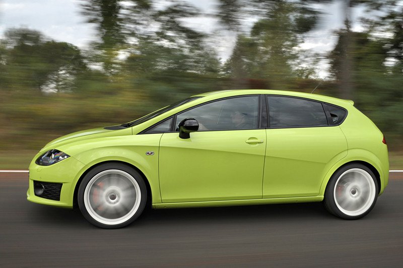 Seat León Cupra R, una fiera anda suelta por la ciudad