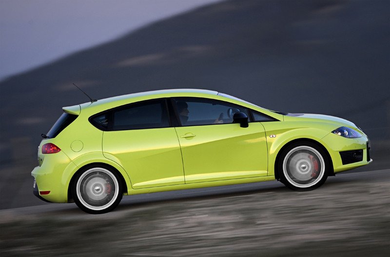 Seat León Cupra R, una fiera anda suelta por la ciudad