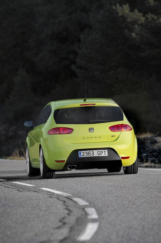 Seat León Cupra R, una fiera anda suelta por la ciudad