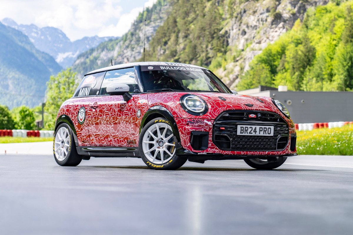 Mini Cooper John Cooper Works PROtotype 2024