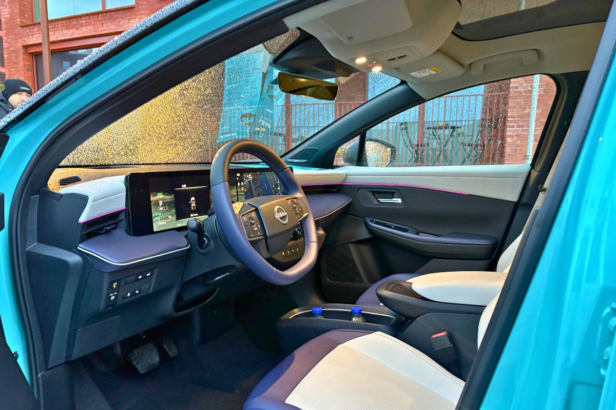Nissan LEAF 2026