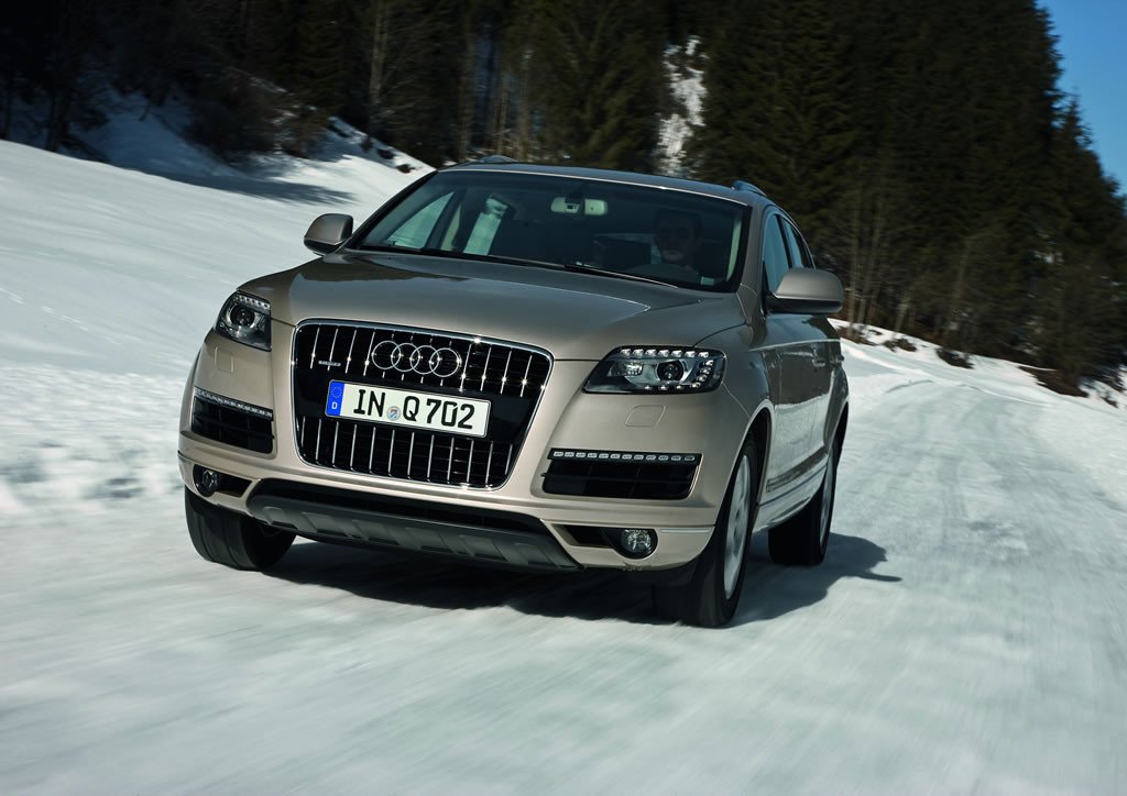 Audi Q7: nuevos motores y cambio de 8 velocidades