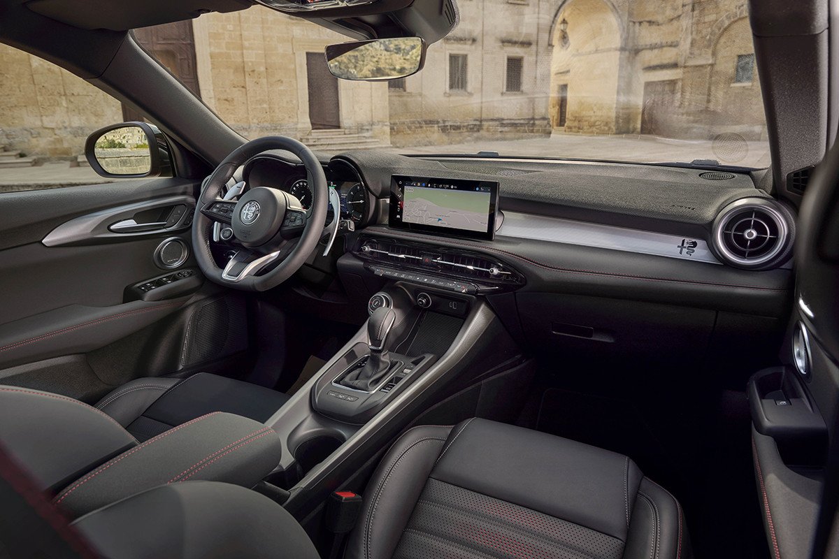 alfa romeo tributo italiano interior