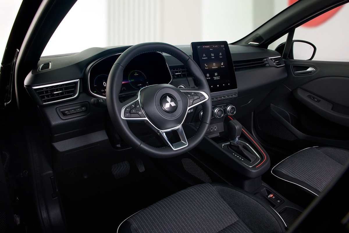  coches híbridos convencionales con etiqueta Eco más baratos en 2025