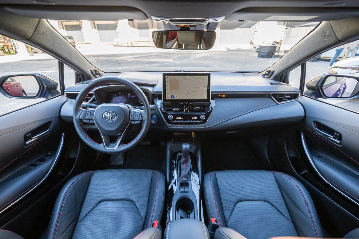  coches híbridos convencionales con etiqueta Eco más baratos en 2025