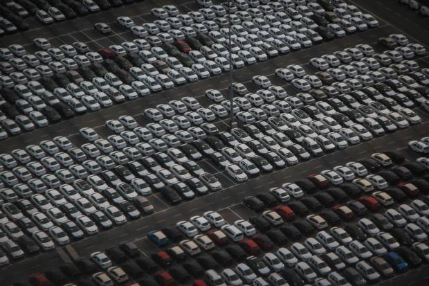 Ventas de coches noviembre 2022: Toyota y el Fiat 500 los más vendidos