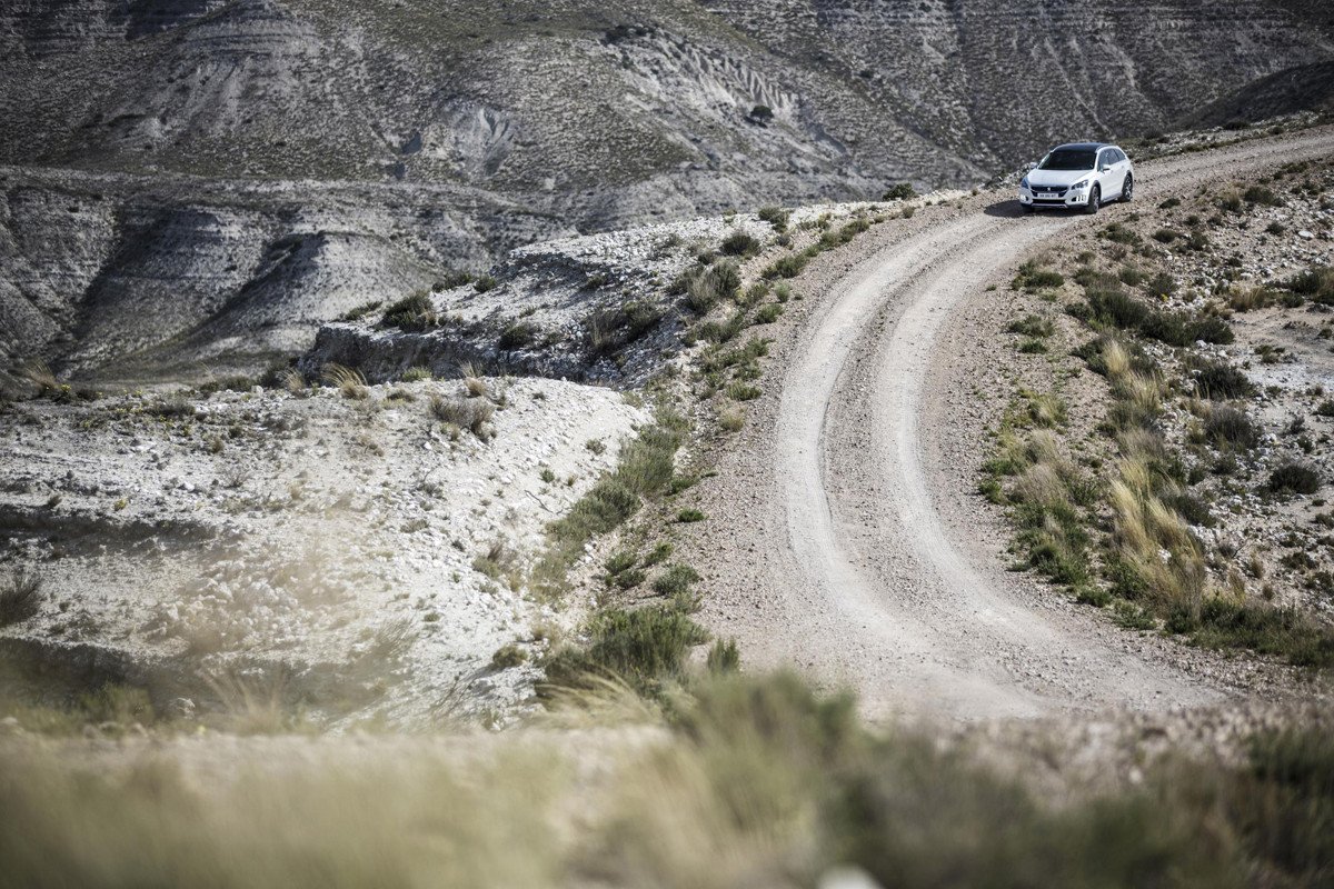 Nuevo motor 2.0 BlueHDi para el Peugeot 508 RXH