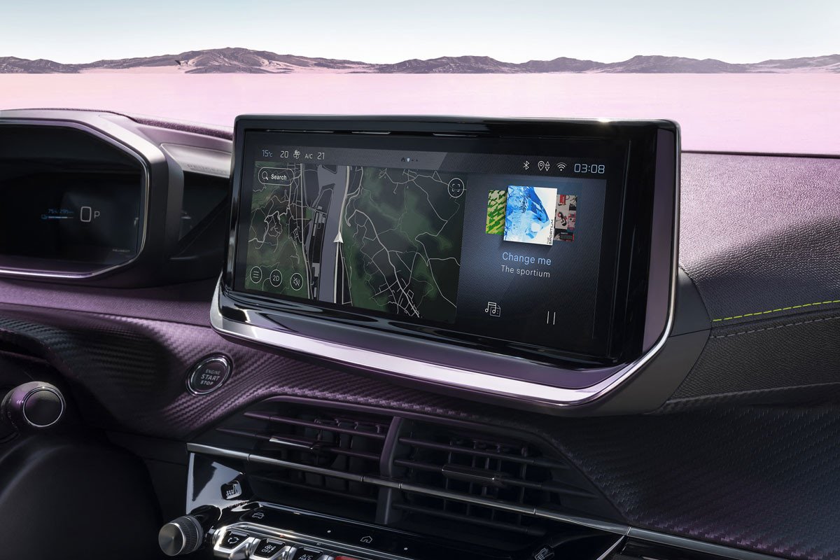 El nuevo Peugeot e-2008 First Edition ya a la venta solo online desde 389 euros al mes
