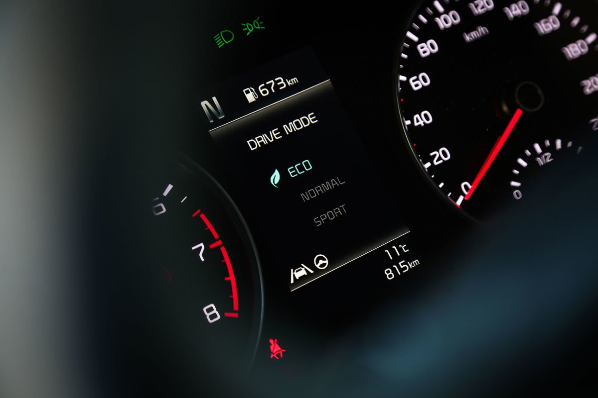 Prueba Kia Stonic: el pequeño SUV se arma de tecnología