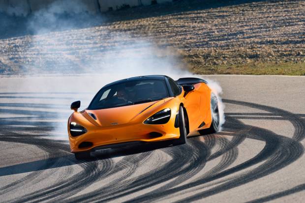 El nuevo McLaren 750S consigue la mejor relación peso-potencia de su categoría
